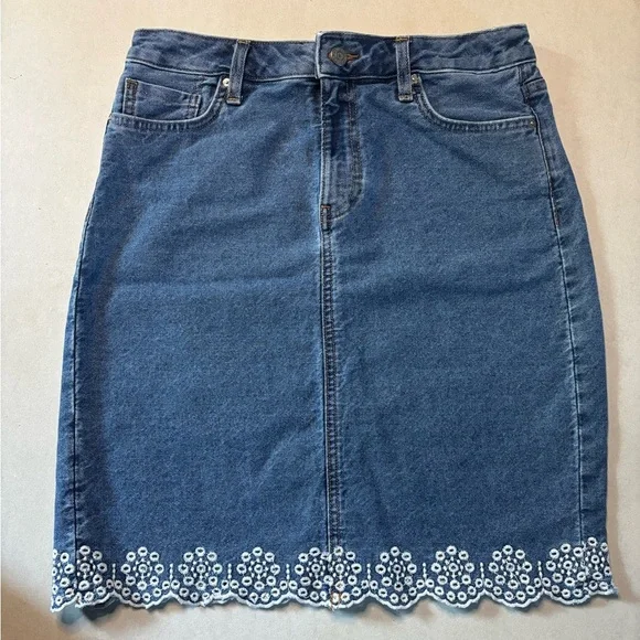 Tommy Jeans Embroidered Denim 20 in Skirt Women’s Size 6 Daisy Hem Blue Jean - Picture 2 of 9